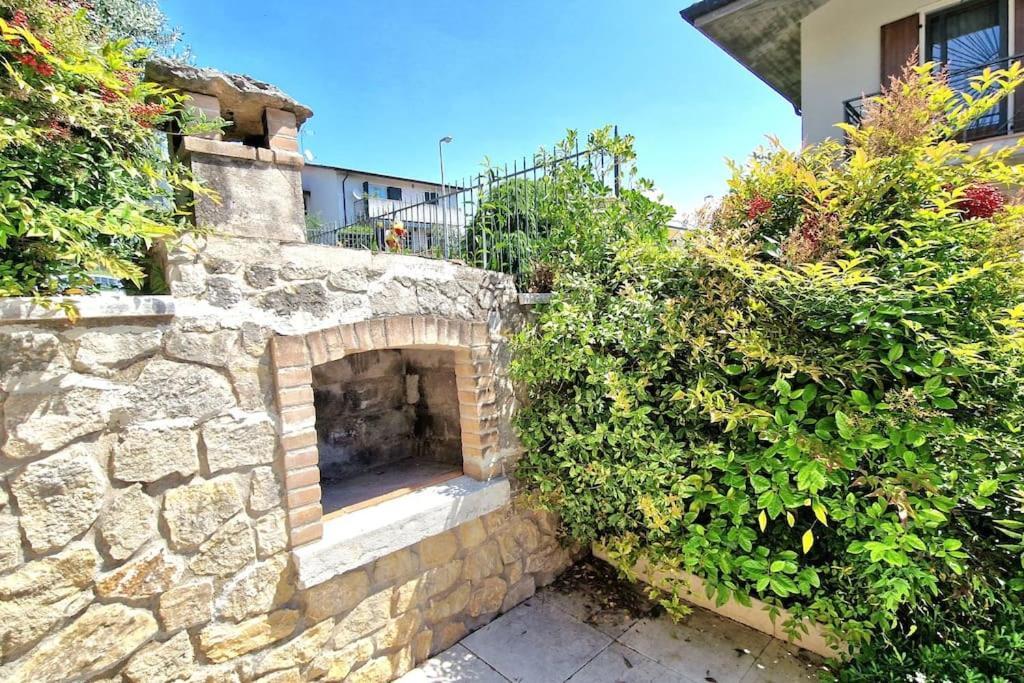 Apartamento Ca' Degli Ulivi Caprino Veronese Exterior foto