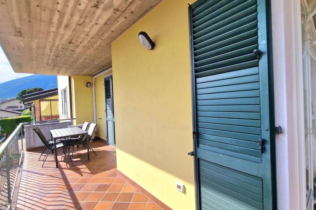 Apartamento Ca' Degli Ulivi Caprino Veronese Exterior foto