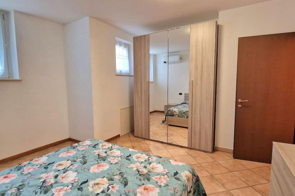 Apartamento Ca' Degli Ulivi Caprino Veronese Exterior foto