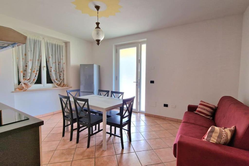 Apartamento Ca' Degli Ulivi Caprino Veronese Exterior foto