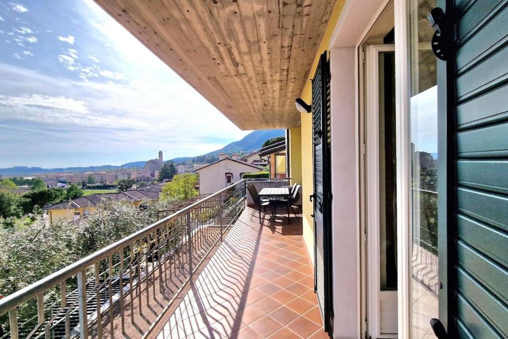 Apartamento Ca' Degli Ulivi Caprino Veronese Exterior foto