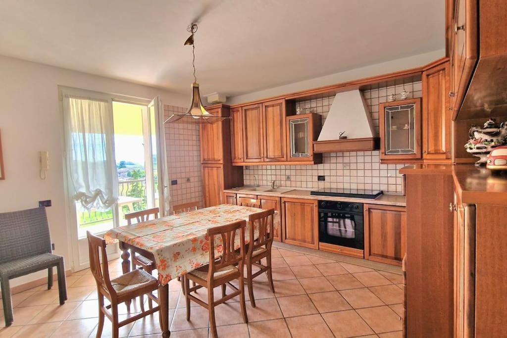 Apartamento Ca' Degli Ulivi Caprino Veronese Exterior foto